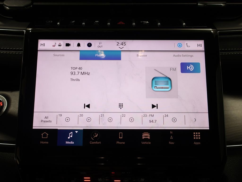 Certified 2024 Jeep Grand Cherokee Overland image 32