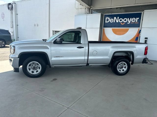 Used 2017 GMC Sierra 1500 2WD Regular Cab image 10