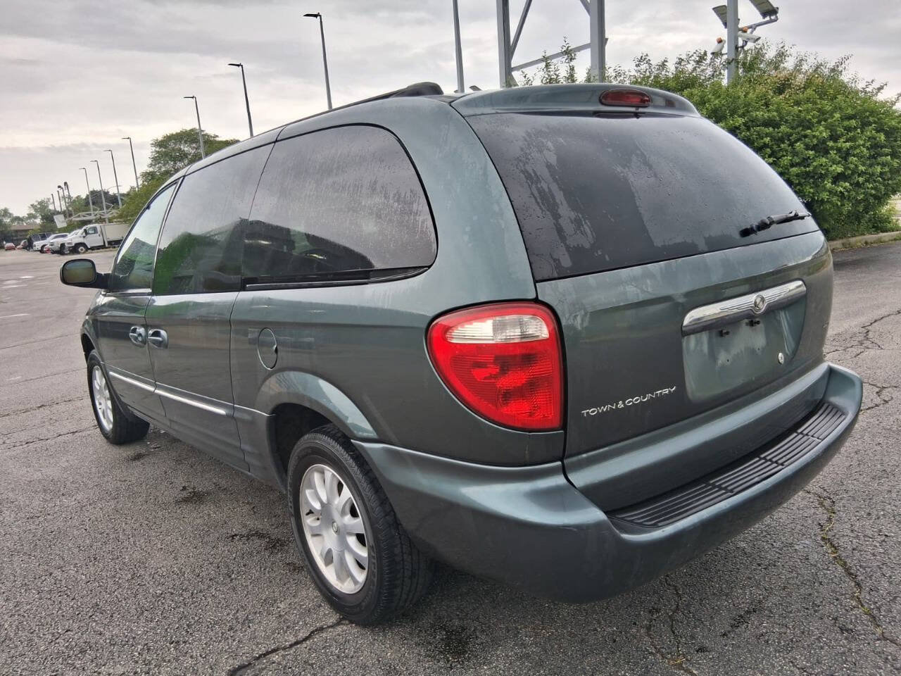 Used 2003 Chrysler Town & Country LXi FWD image 5
