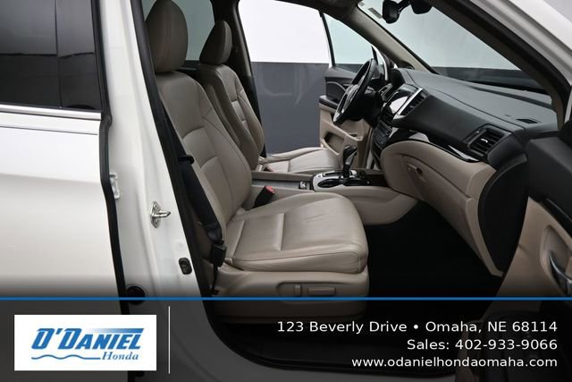 Used 2017 Honda Ridgeline RTL-E image 42