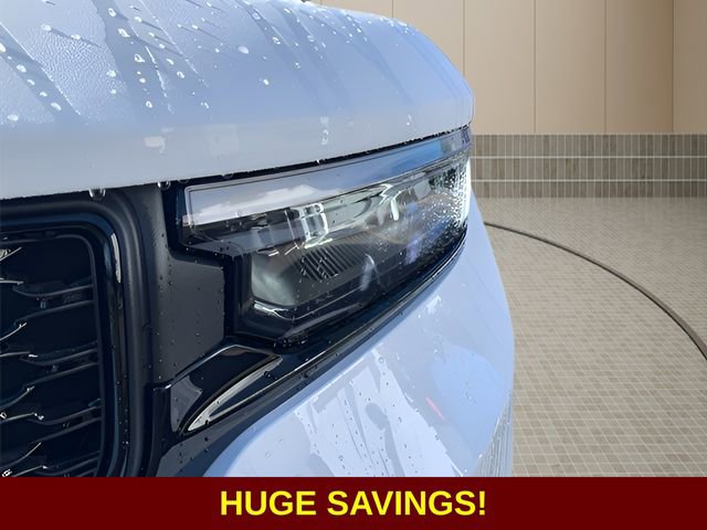 New 2025 Jeep Grand Cherokee L Altitude image 12