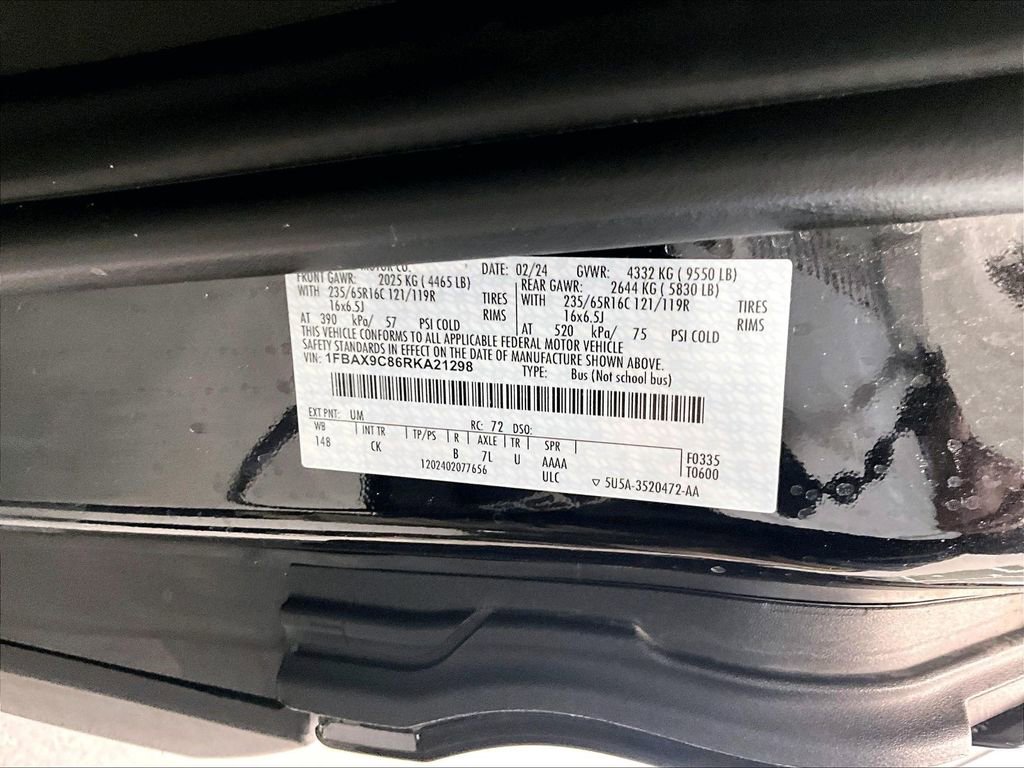 Used 2024 Ford Transit 350 XLT image 33