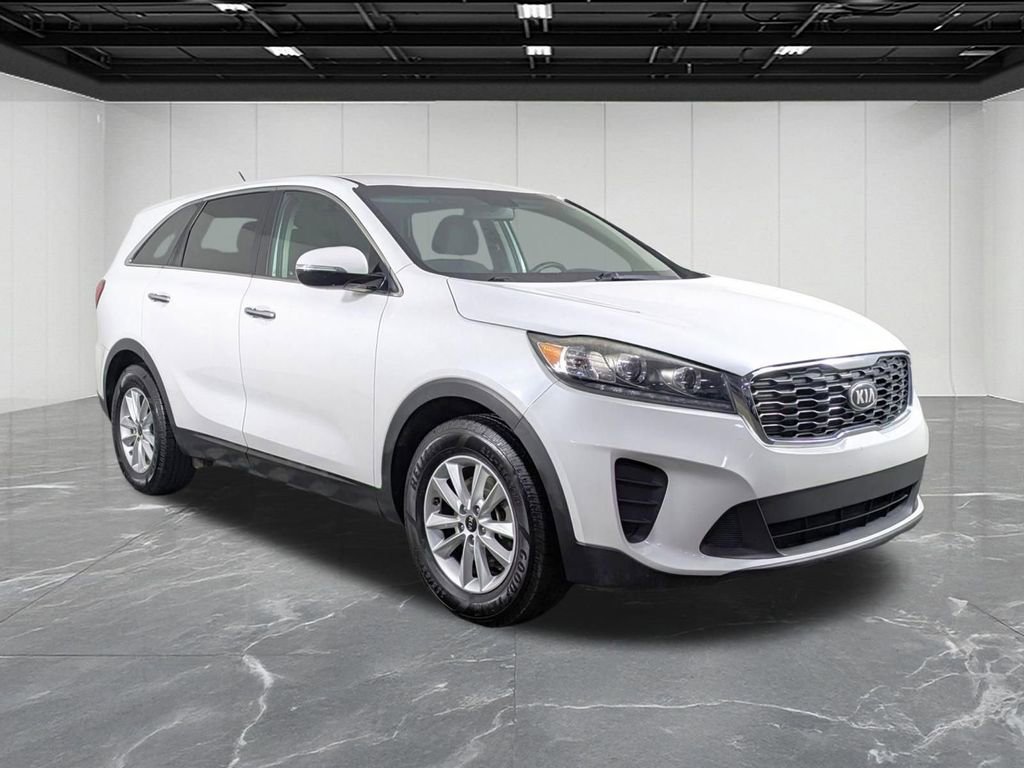 Used 2020 Kia Sorento LX image 7