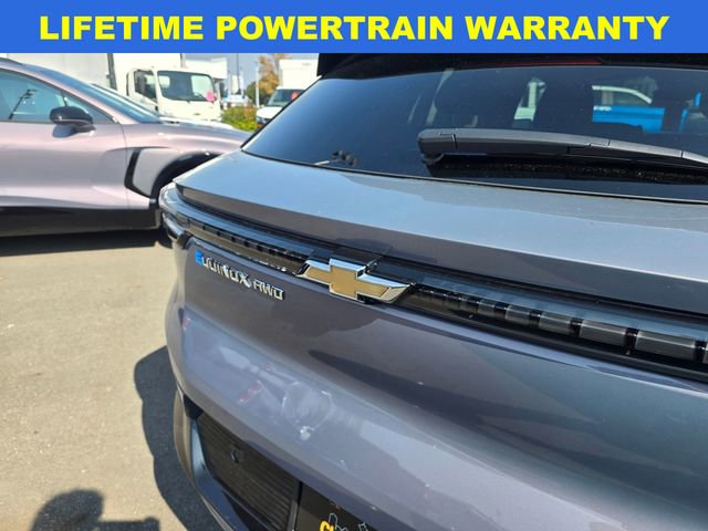 New 2025 Chevrolet Equinox EV LT image 15