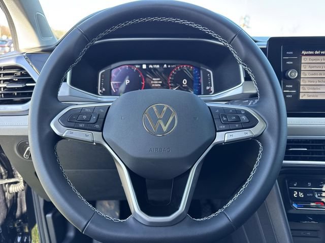 New 2026 Volkswagen Taos SEL AWD/4WD image 17