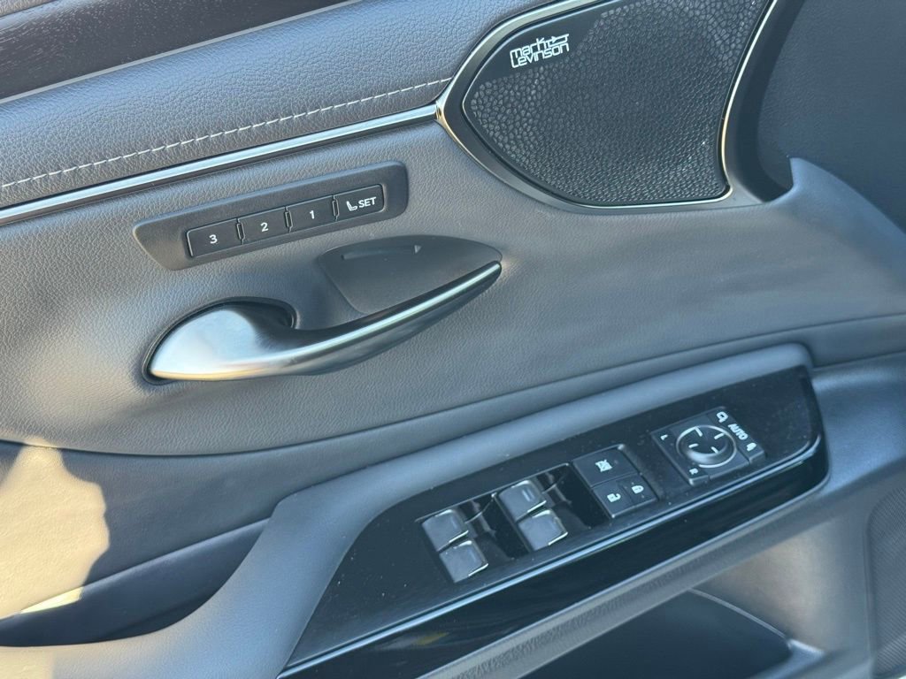 Certified 2024 Lexus ES 350 Ultra Luxury image 22