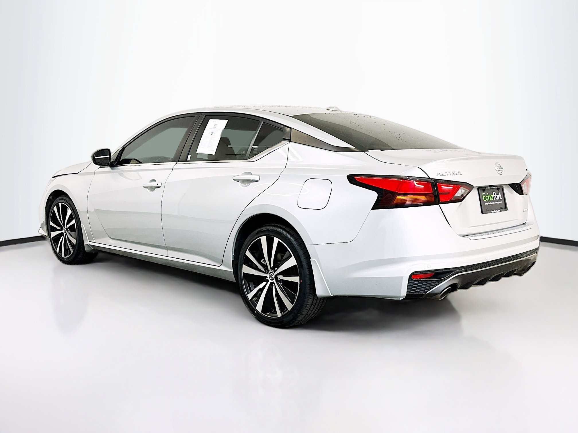 Used 2022 Nissan Altima 2.5 SR image 5