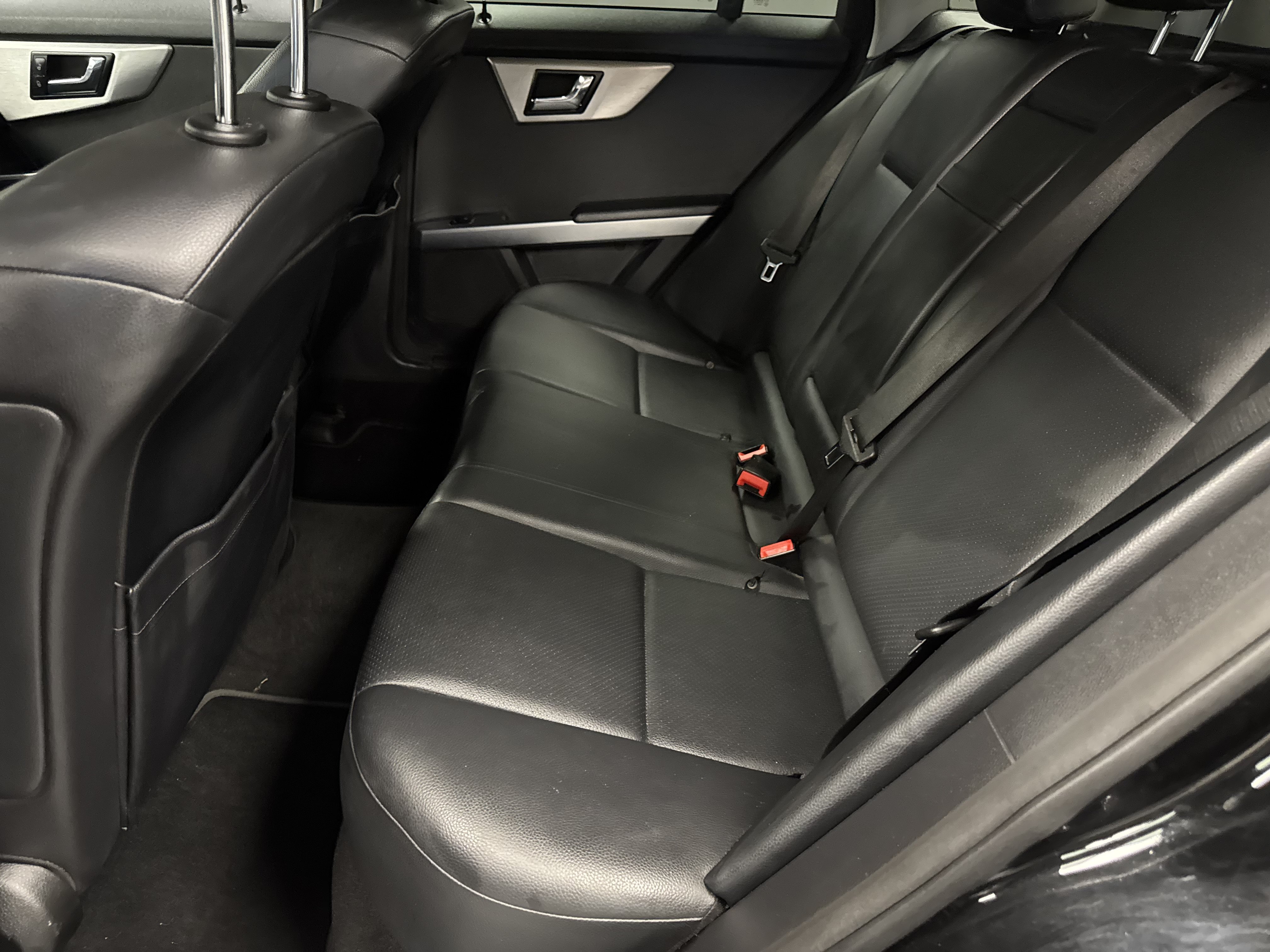 Used 2010 Mercedes-Benz GLK 350 2WD image 9