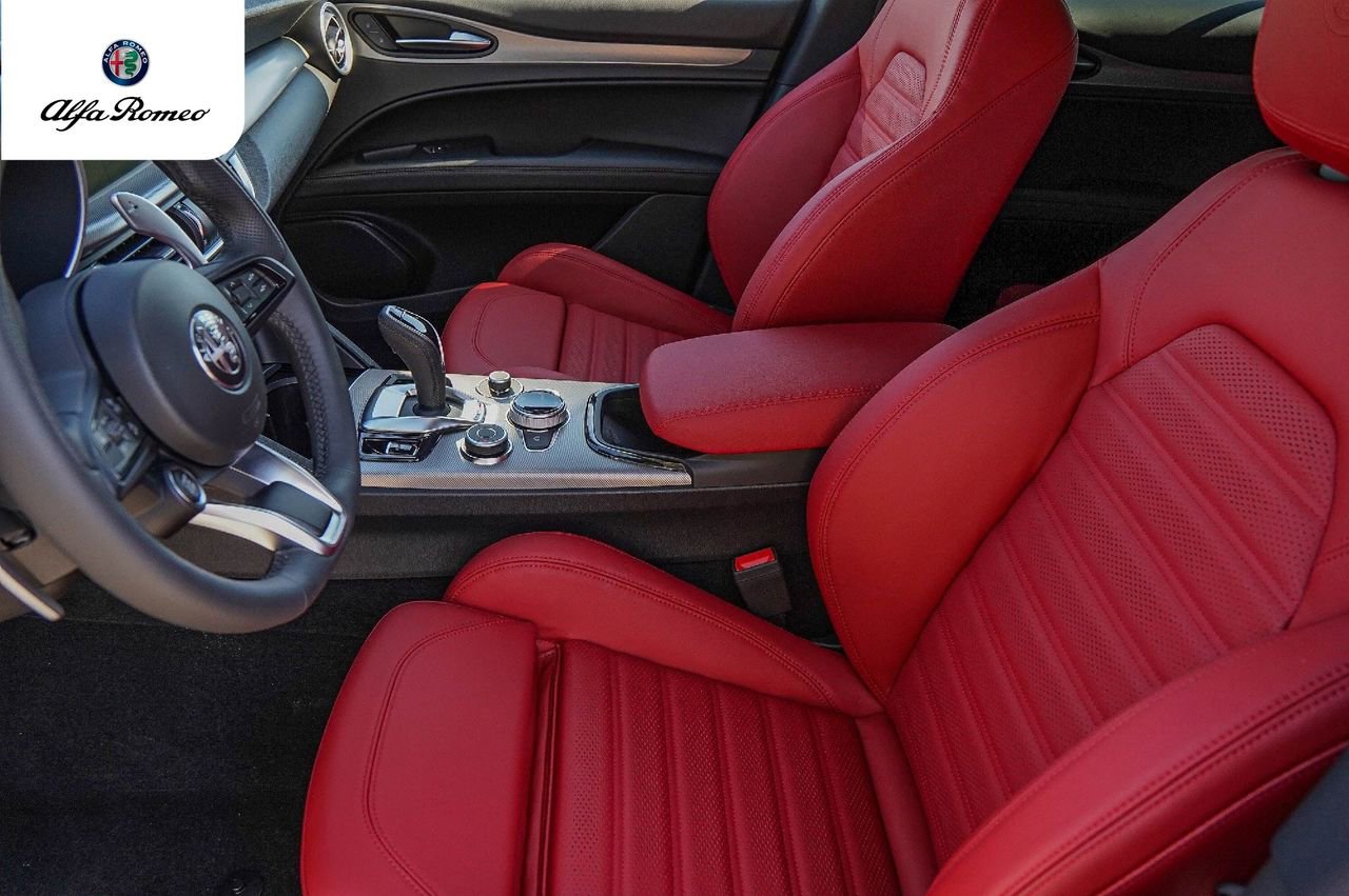 New 2025 Alfa Romeo Stelvio Sprint w/ Veloce Package image 10
