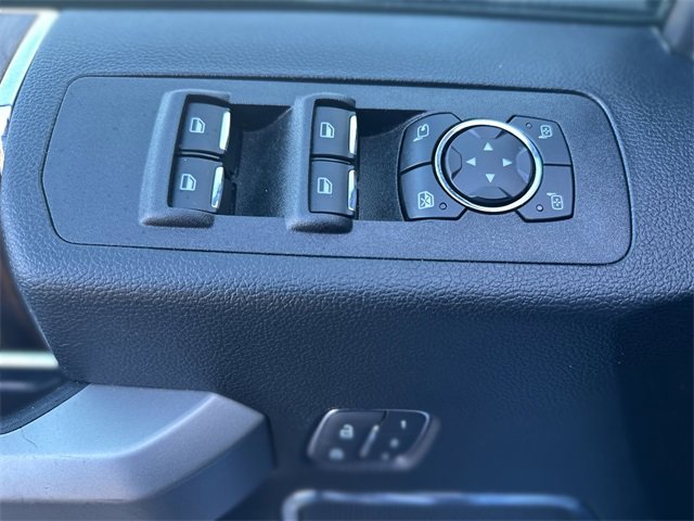 Used 2019 Ford F150 Lariat image 14