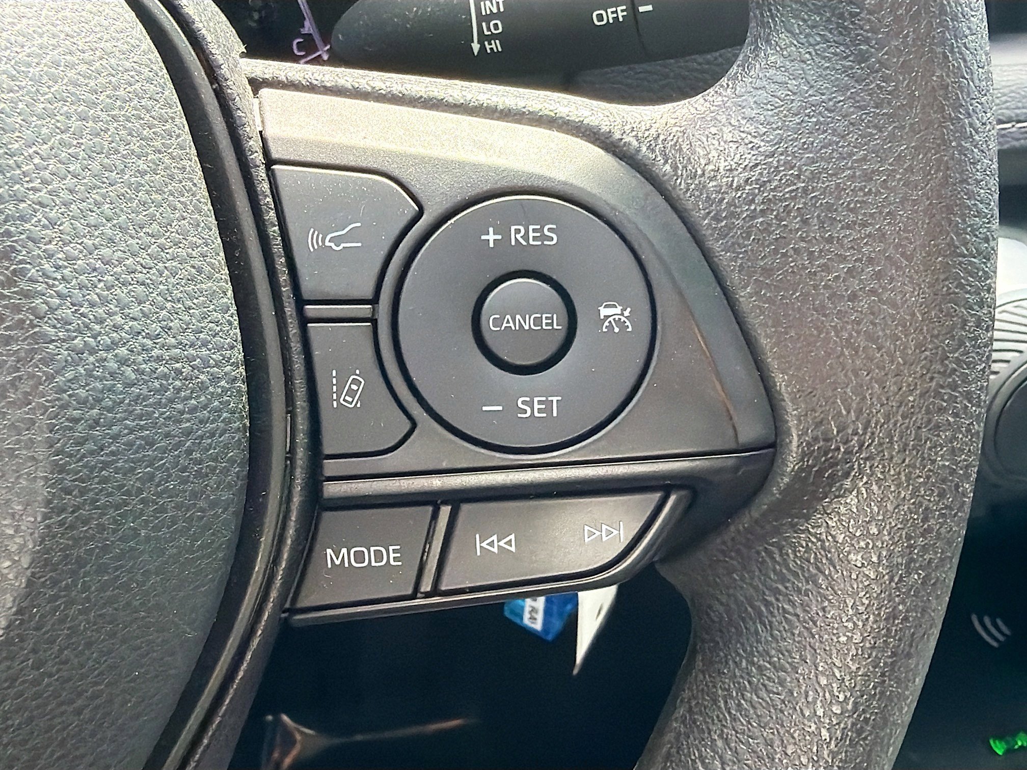 Used 2024 Toyota RAV4 LE image 34