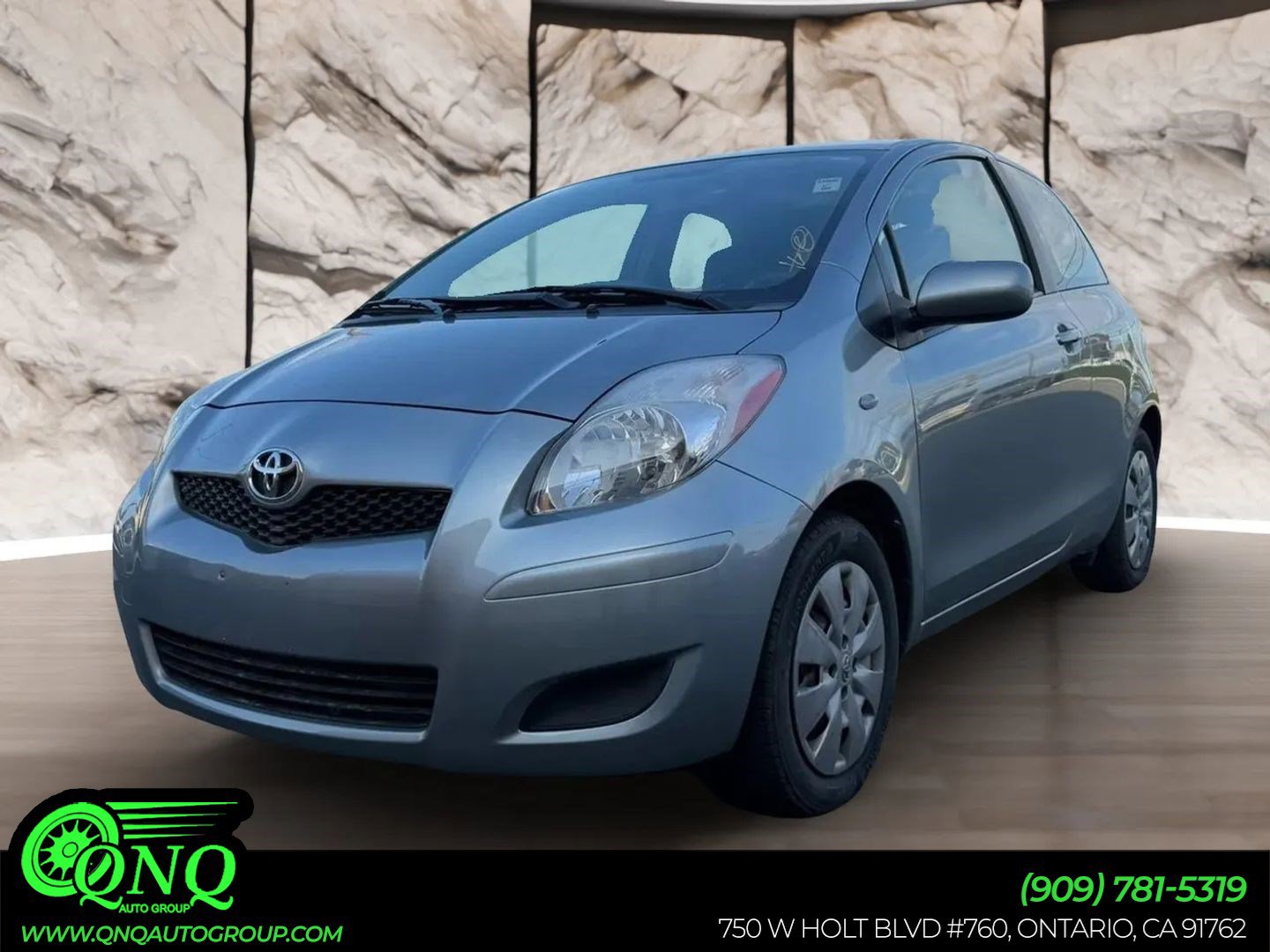 Used 2010 Toyota Yaris 2-Door Hatchback FWD image 1