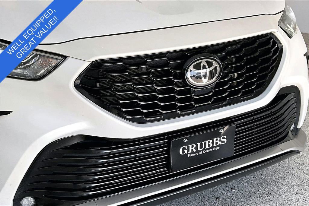 Used 2023 Toyota Highlander XSE image 38