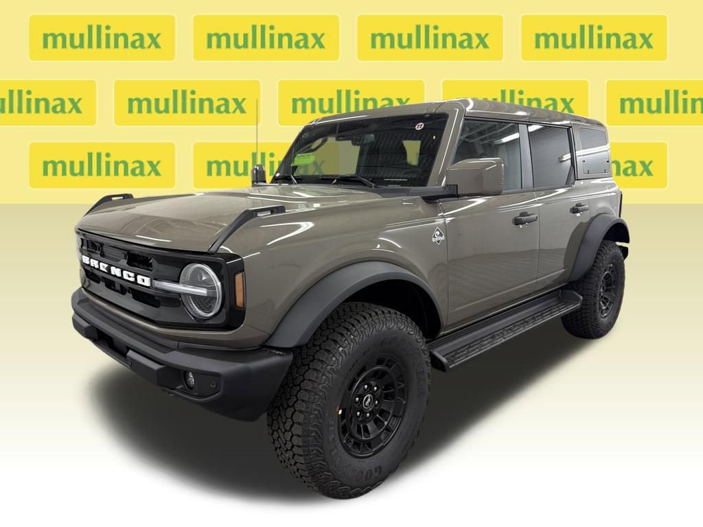 New 2026 Ford Bronco Outer Banks image 13