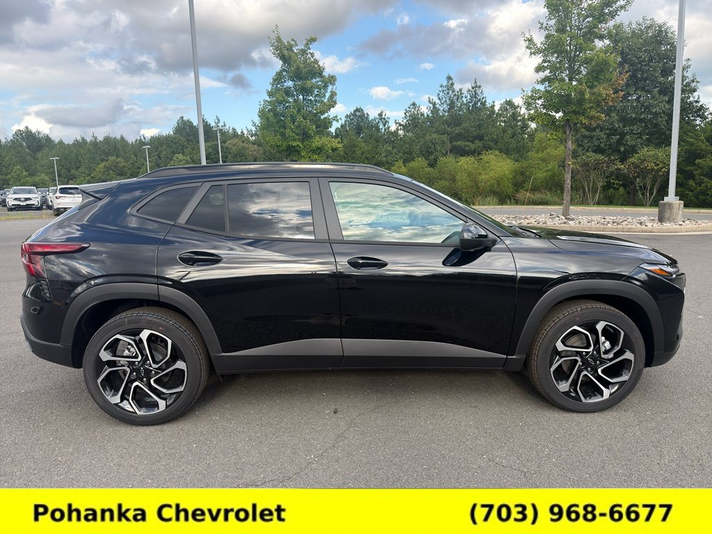 New 2026 Chevrolet Trax RS w/ Driver Confidence Package FWD image 8
