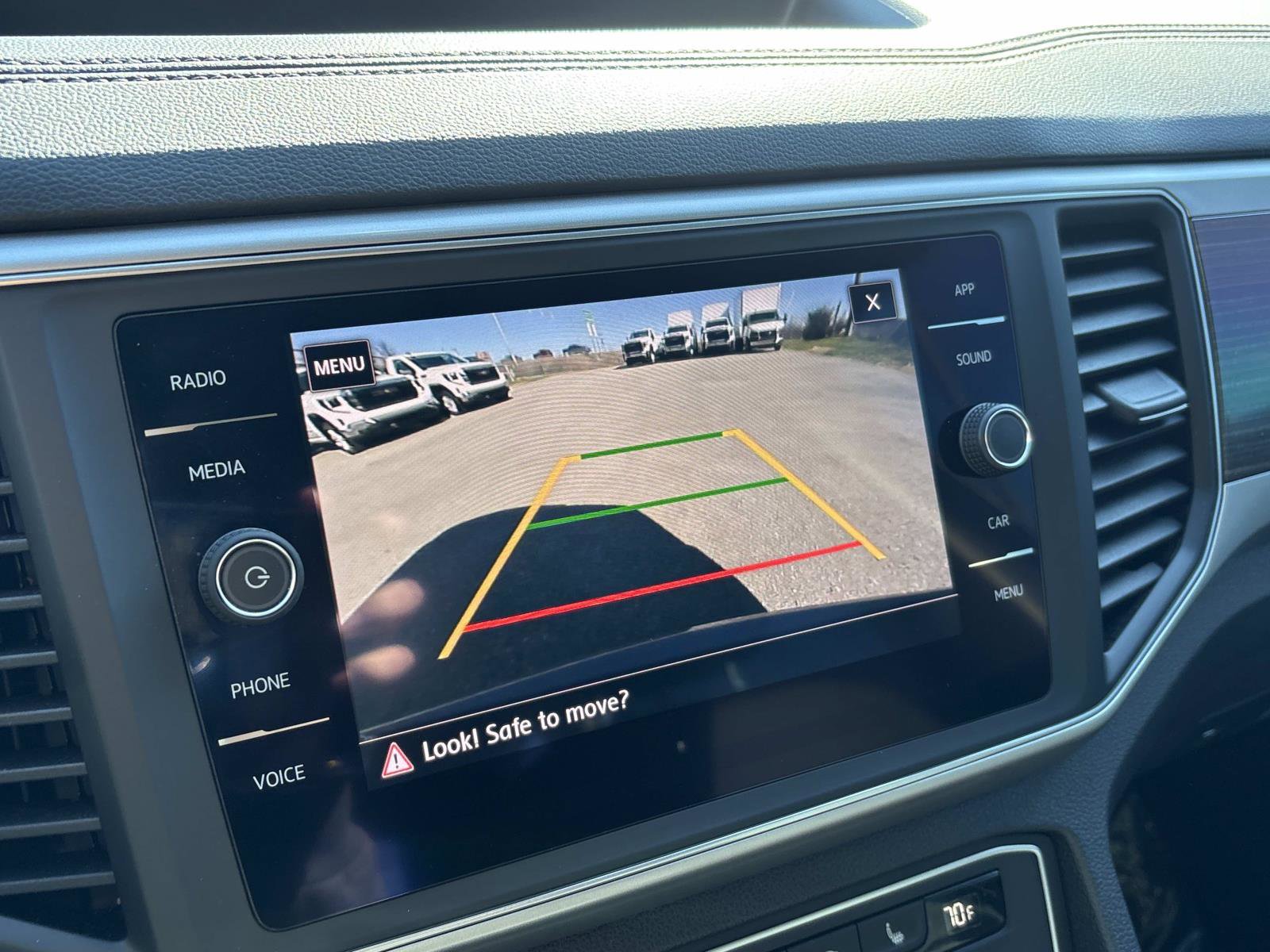 Used 2018 Volkswagen Atlas SE image 20