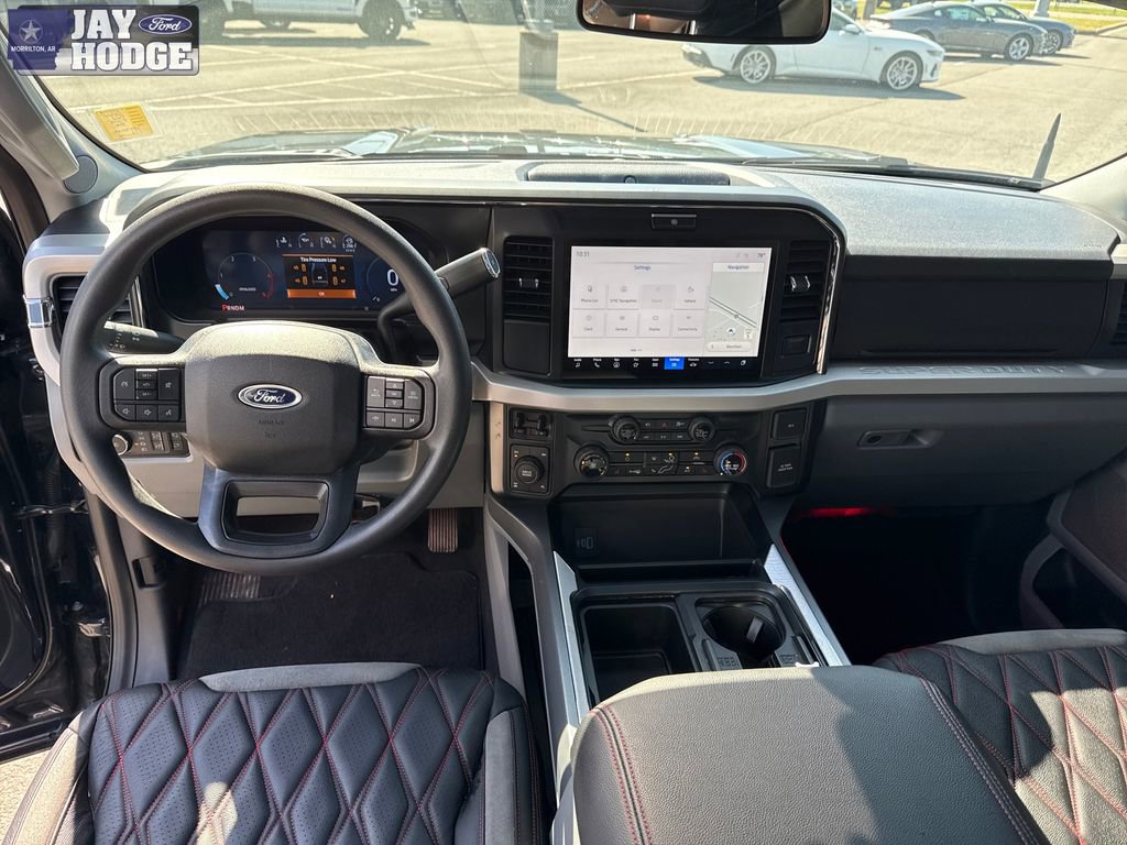 Used 2025 Ford F250 XLT w/ Black Appearance Package image 15