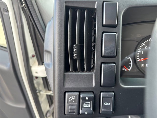 Used 2024 Chevrolet Low Cab Forward image 15