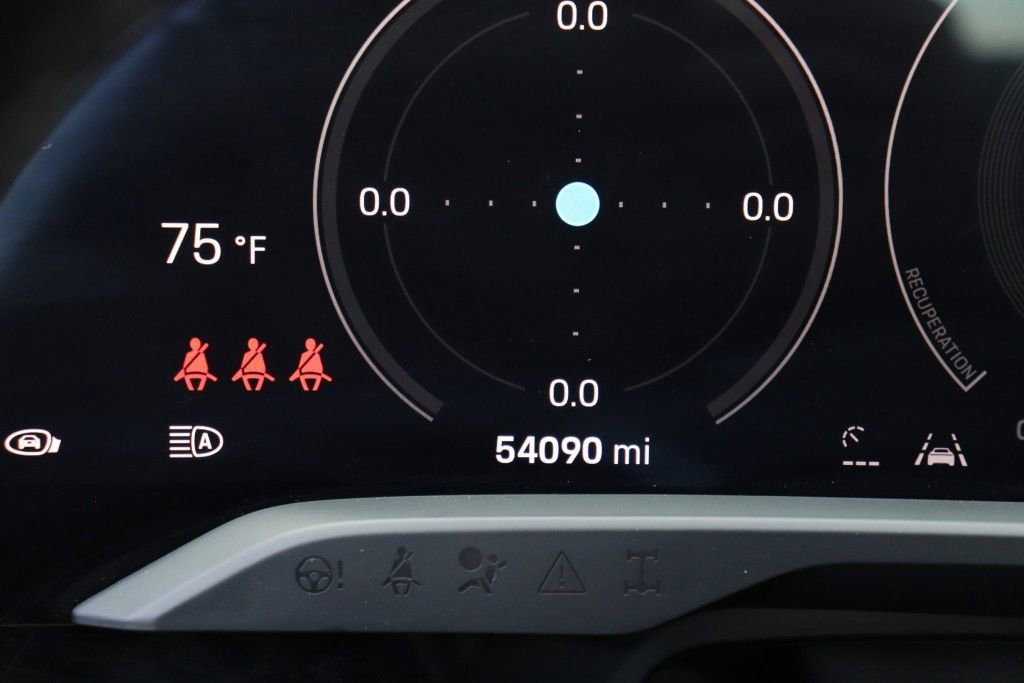 Used 2020 Porsche Taycan 4S image 45