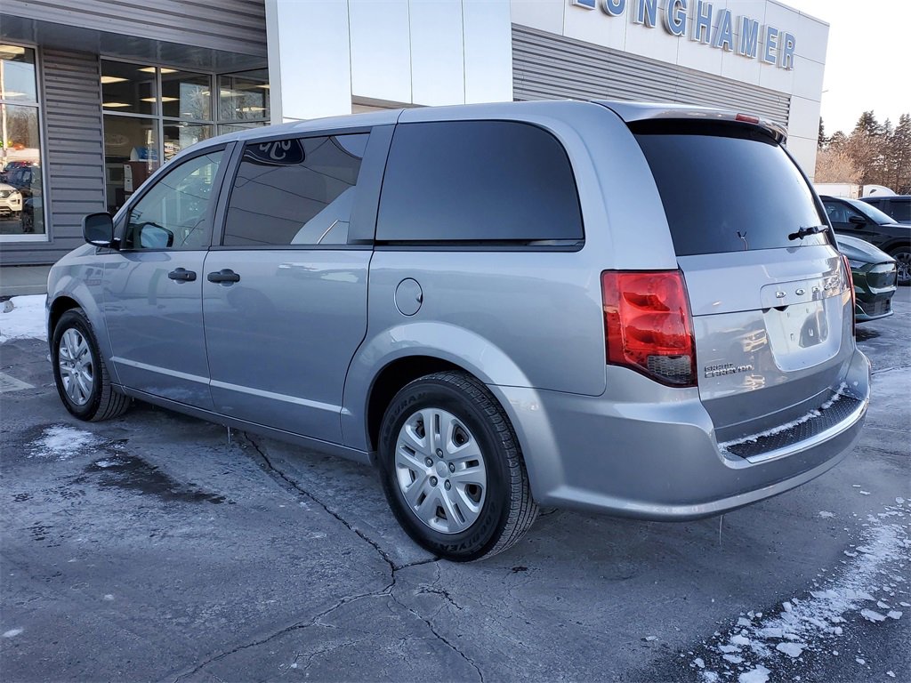 Used 2020 Dodge Grand Caravan SE image 4