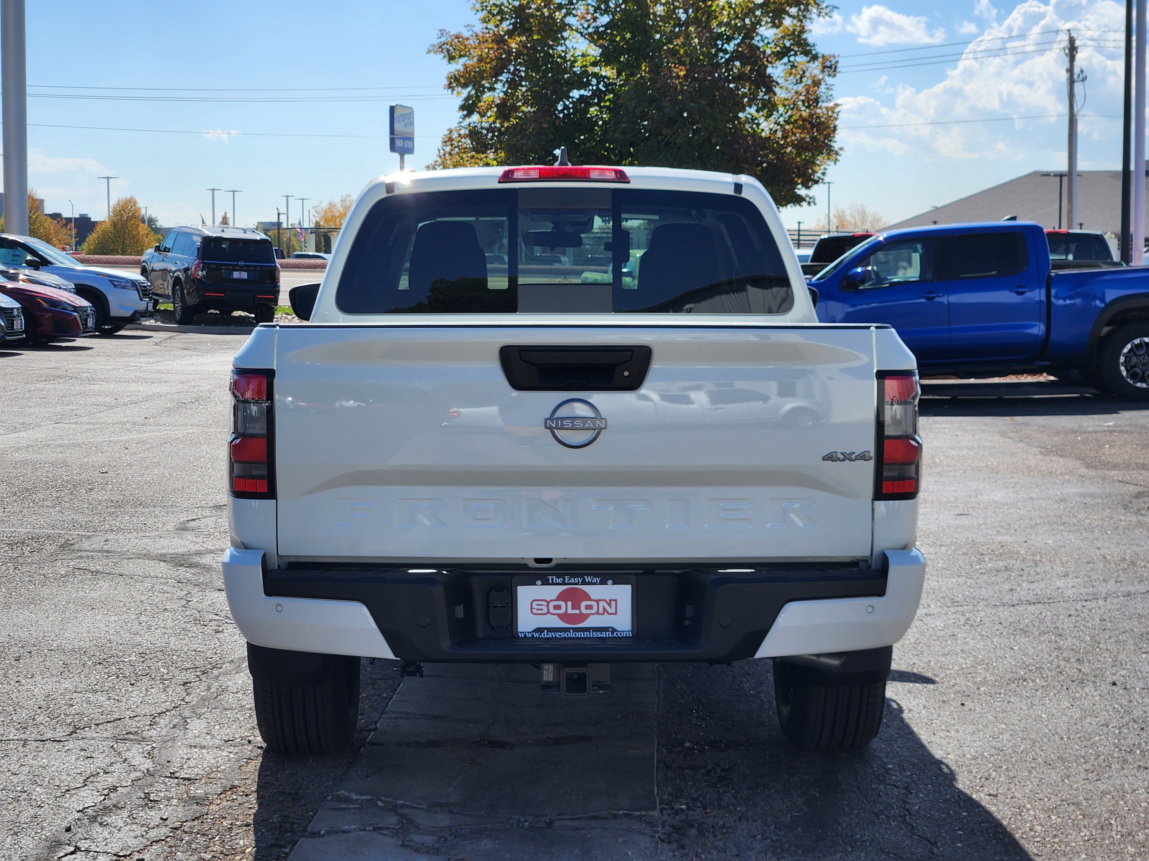 New 2026 Nissan Frontier SV image 4