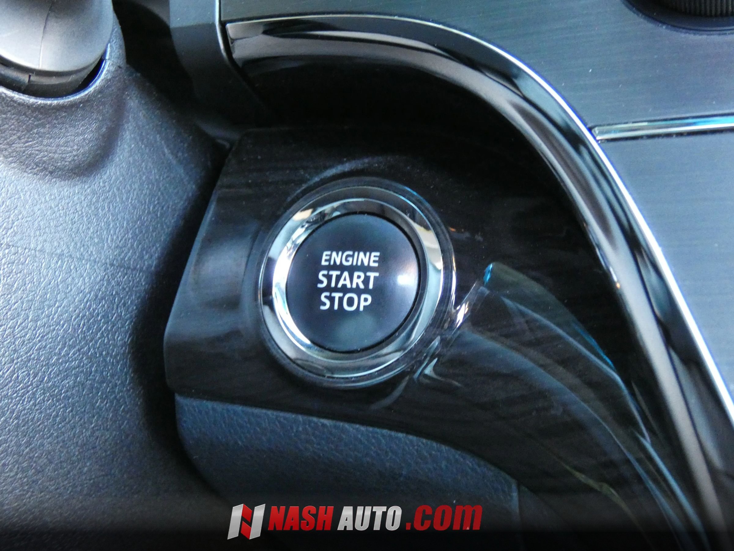 Used 2014 Toyota Avalon Limited FWD image 58
