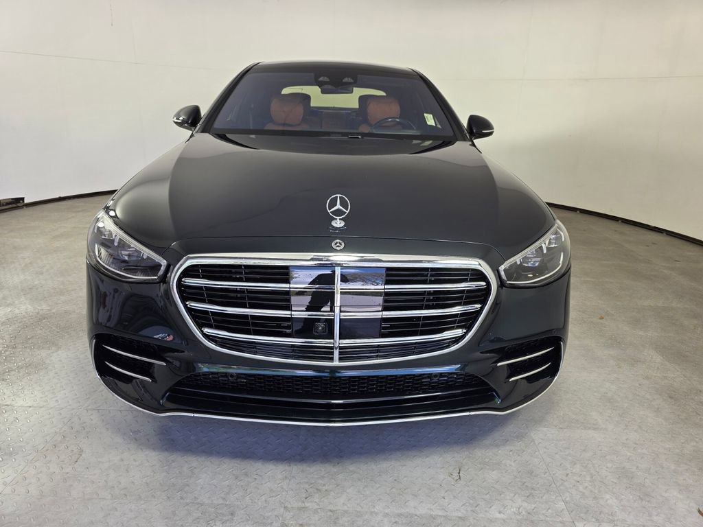 New 2026 Mercedes-Benz S 580 4MATIC Sedan image 2