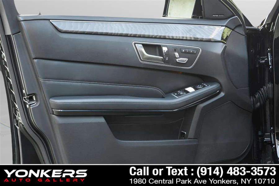 Used 2016 Mercedes-Benz E 350 4MATIC Wagon image 34