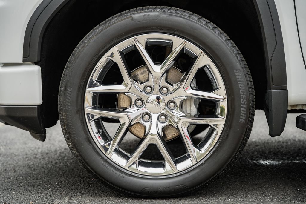 Used 2023 GMC Sierra 1500 Denali w/ Technology Package AWD/4WD image 26