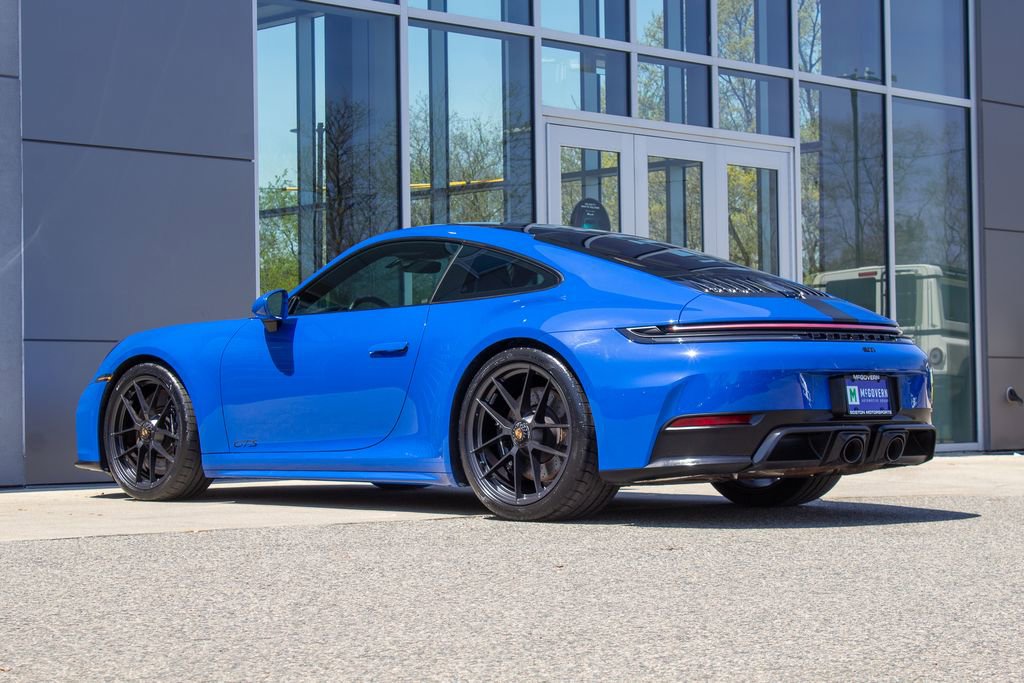 Used 2025 Porsche 911 Carrera 4 GTS AWD/4WD image 8