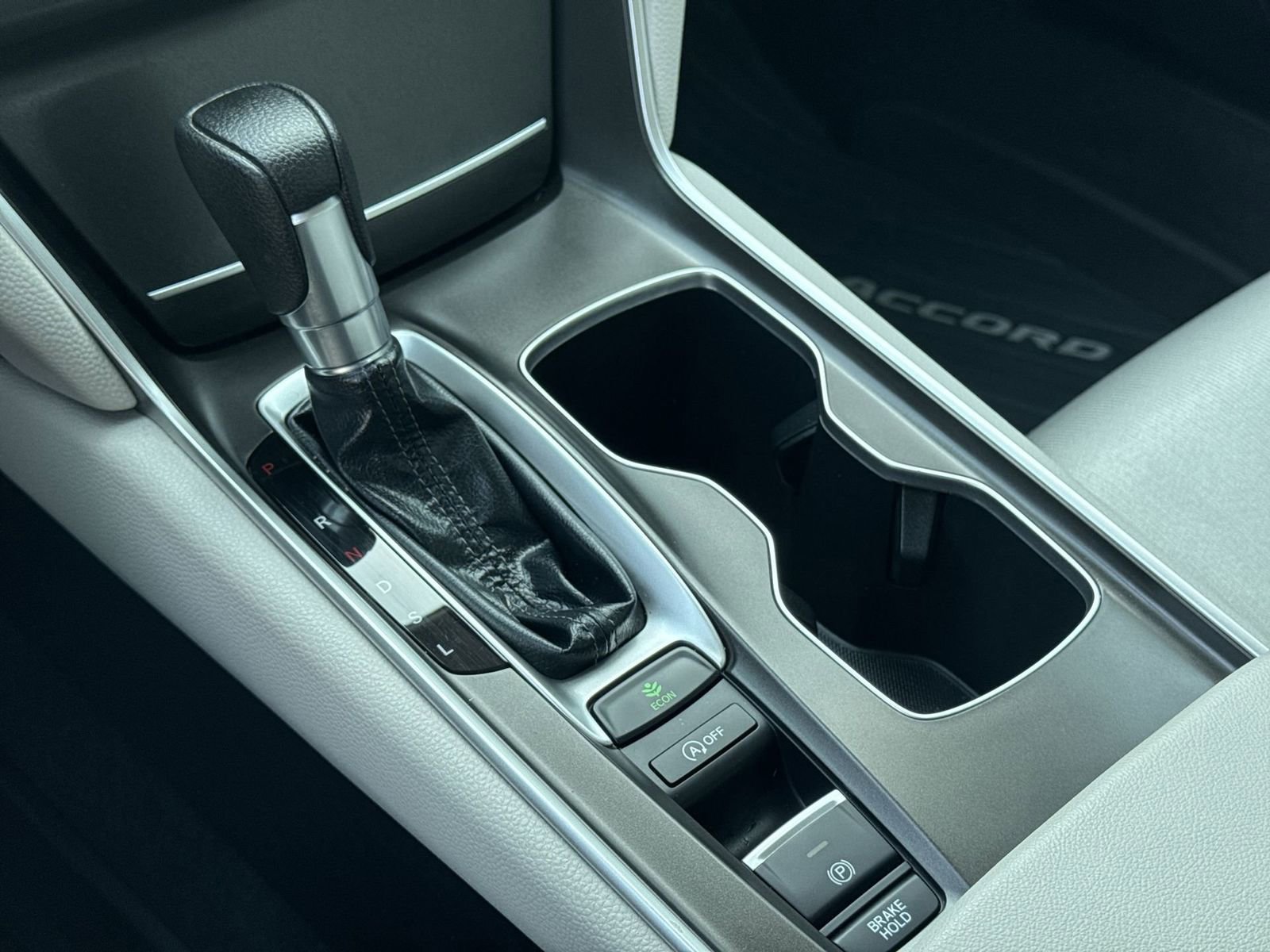 Used 2022 Honda Accord LX image 29