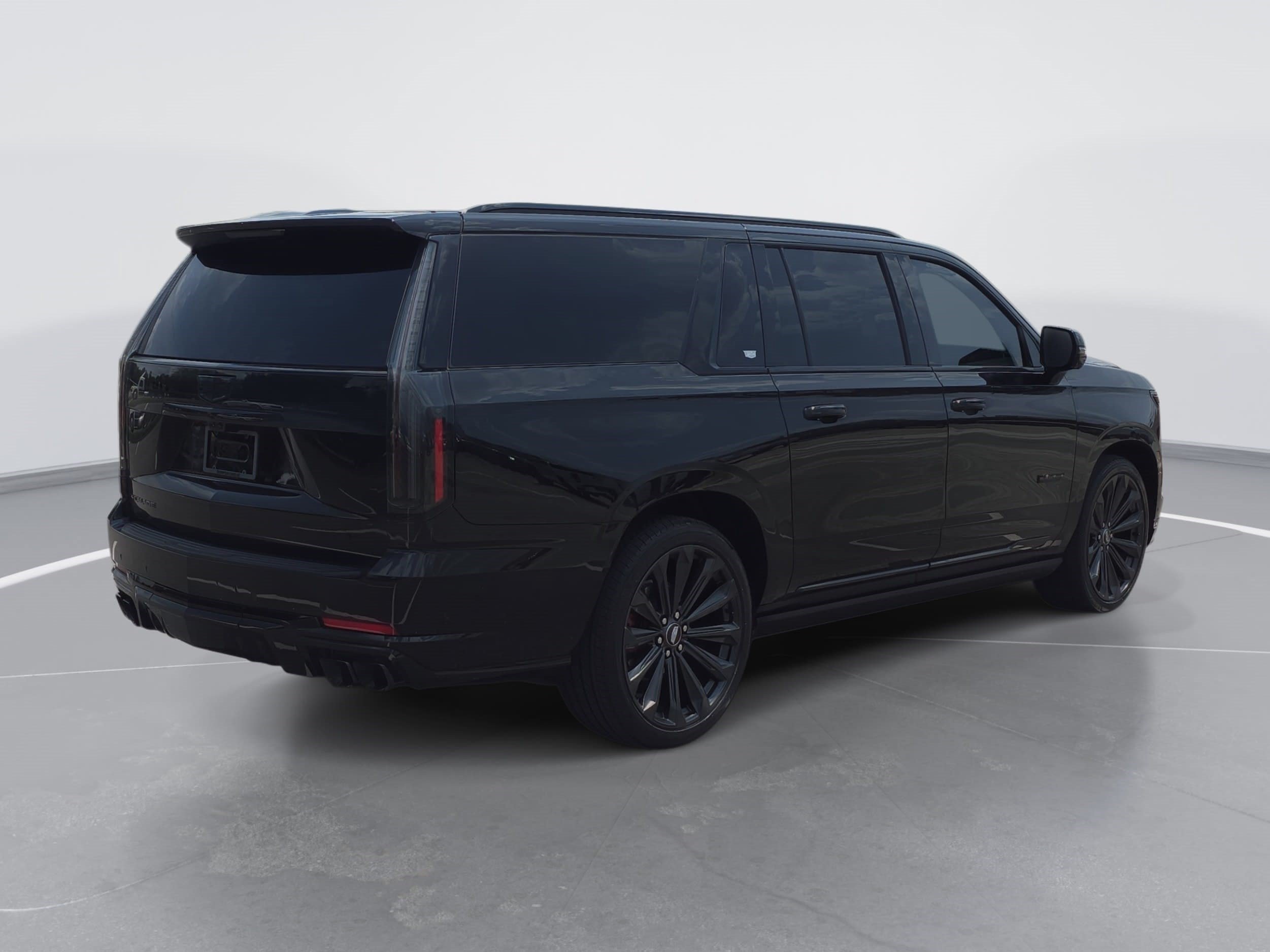 Used 2026 Cadillac Escalade ESV V AWD/4WD image 3