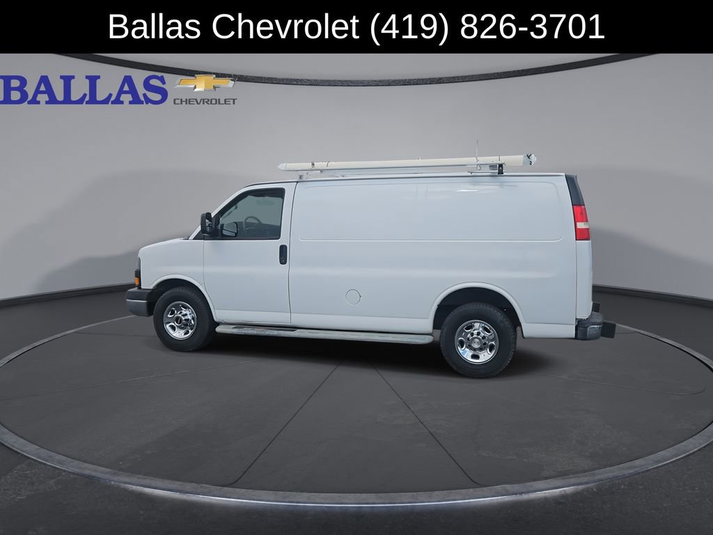 Used 2015 GMC Savana 2500 RWD image 6