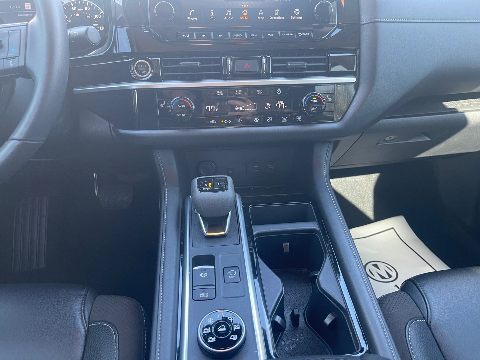 Used 2024 Nissan Pathfinder SL w/ SL Premium Package image 12