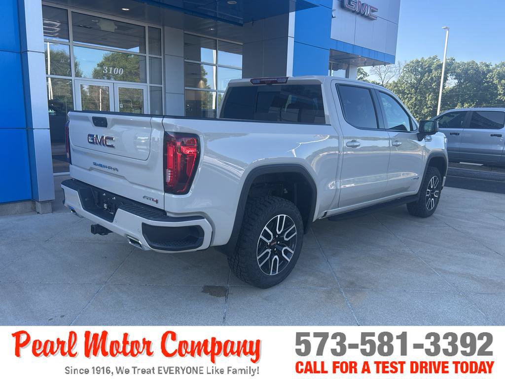 New 2026 GMC Sierra 1500 AT4 w/ AT4 Premium Package AWD/4WD image 4