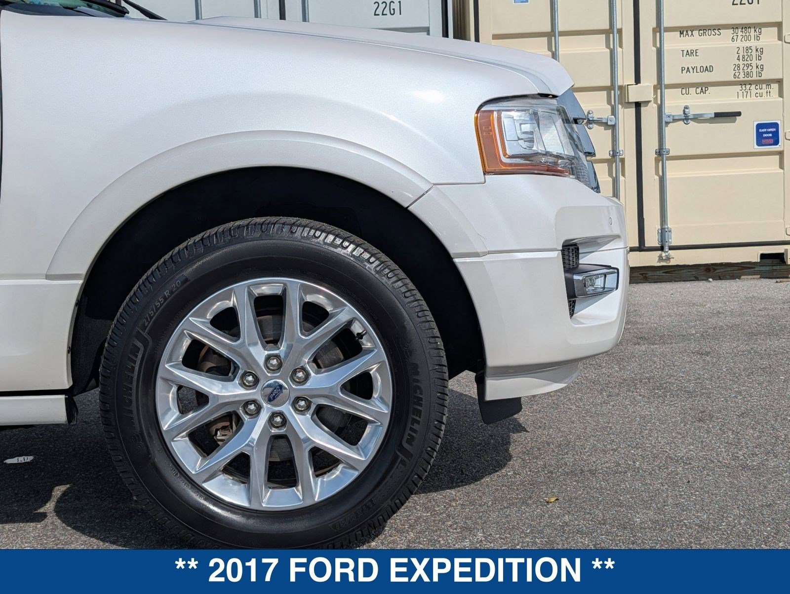 Used 2017 Ford Expedition Limited w/ Equipment Group 301A image 11