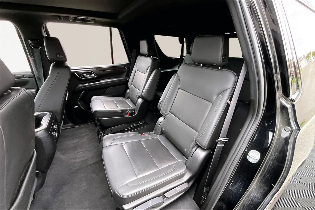 Used 2021 Chevrolet Tahoe Z71 w/ Luxury Package image 16