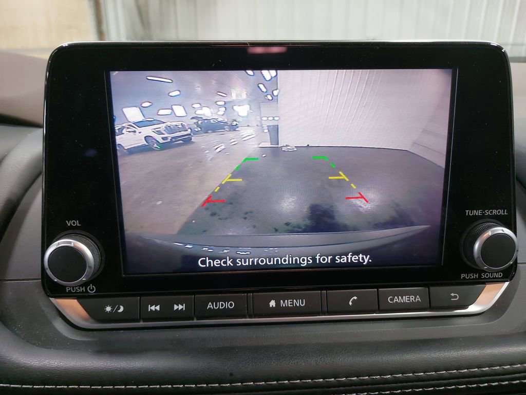 Used 2023 Nissan Rogue S image 23