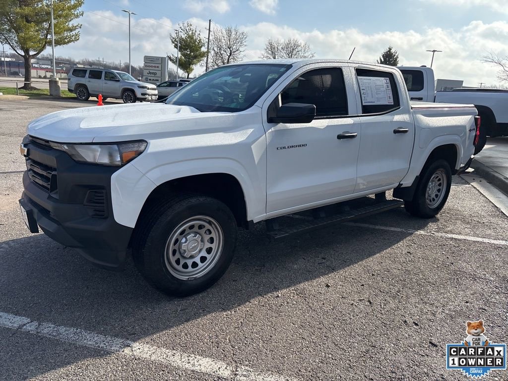 Used 2025 Chevrolet Colorado W/T image 14