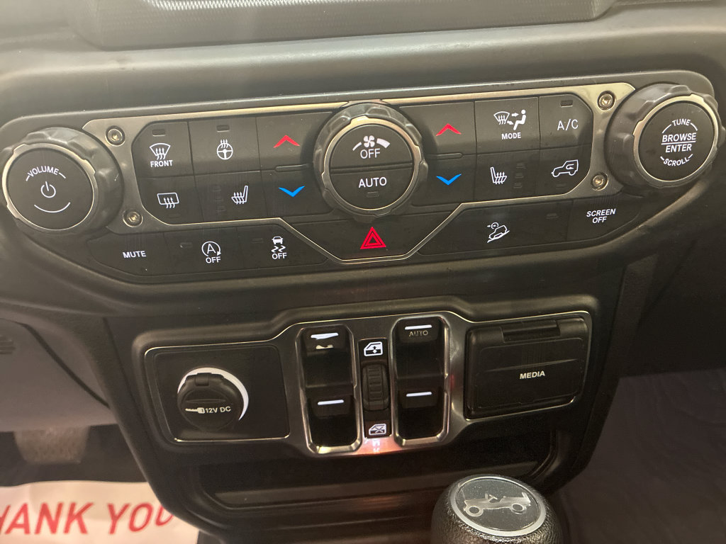 Used 2019 Jeep Wrangler Unlimited Sport S AWD/4WD image 14