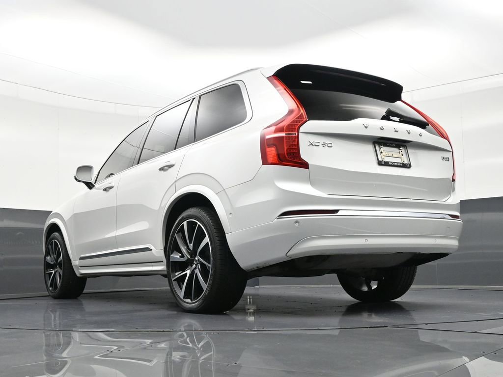 Certified 2024 Volvo XC90 B5 Plus image 30