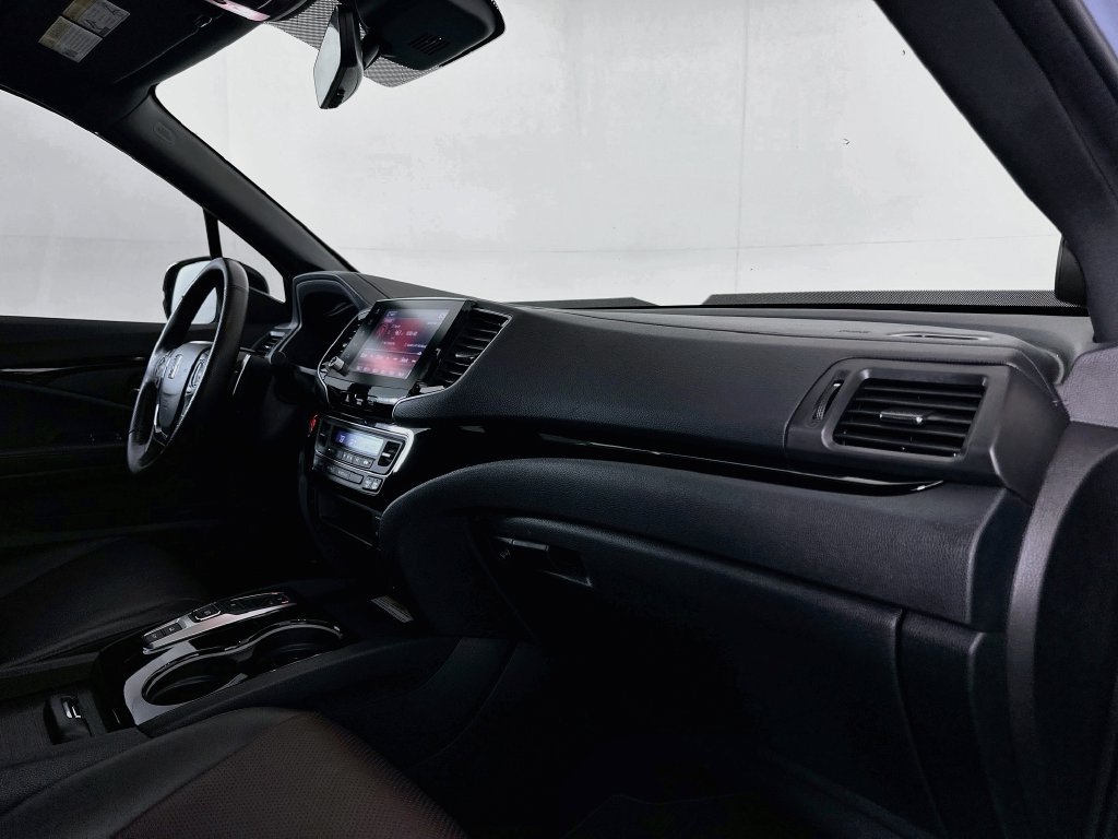 Used 2023 Honda Ridgeline Black Edition image 29