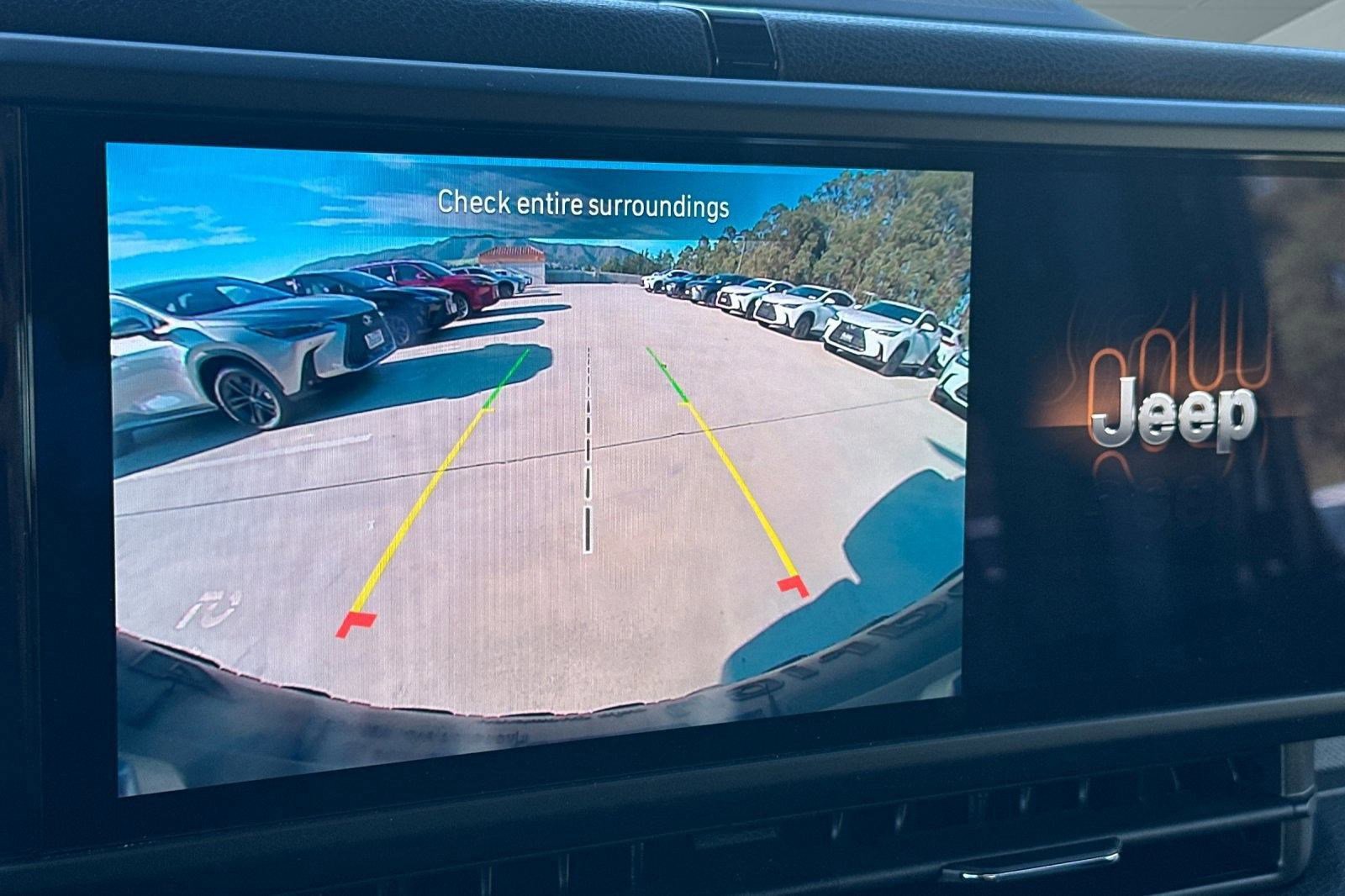 Used 2025 Jeep Wrangler Willys image 25