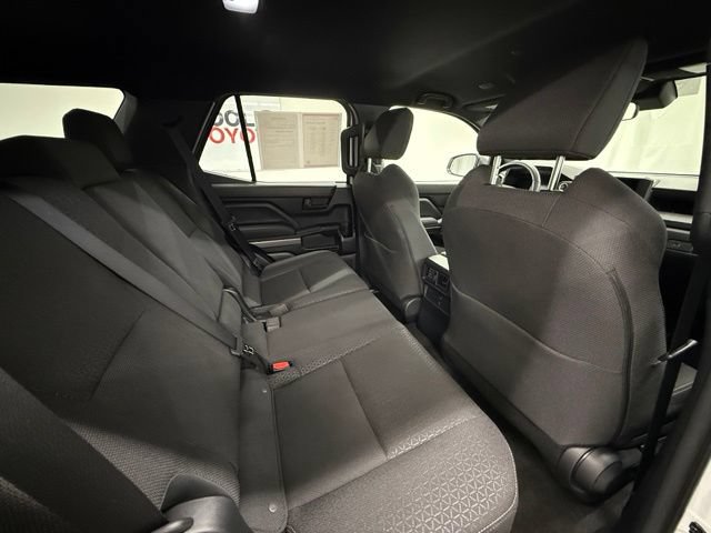Certified 2026 Toyota 4Runner SR5 AWD/4WD image 7
