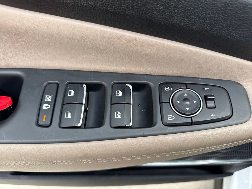 Used 2020 Hyundai Santa Fe SEL w/ Convenience + Premium Package image 15