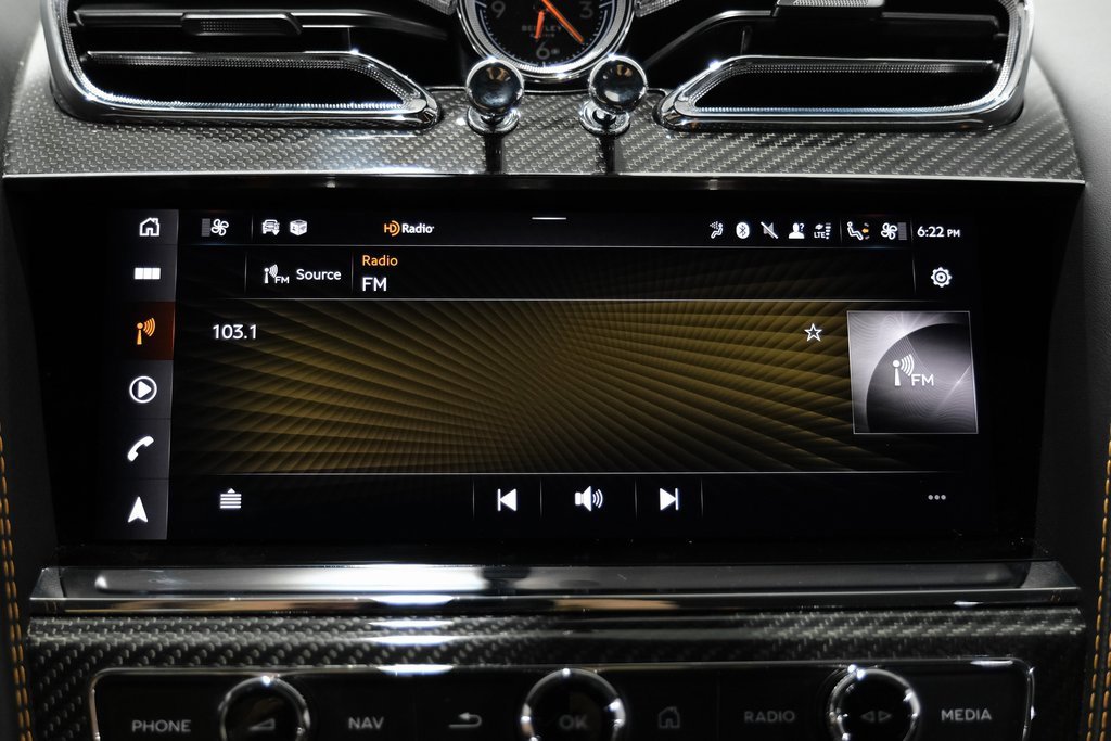 Used 2023 Bentley Bentayga Speed image 30