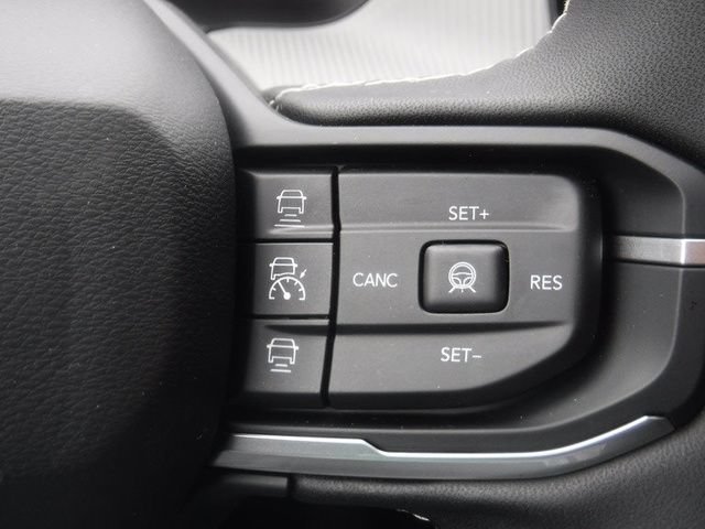 New 2026 Jeep Cherokee Limited AWD/4WD image 47