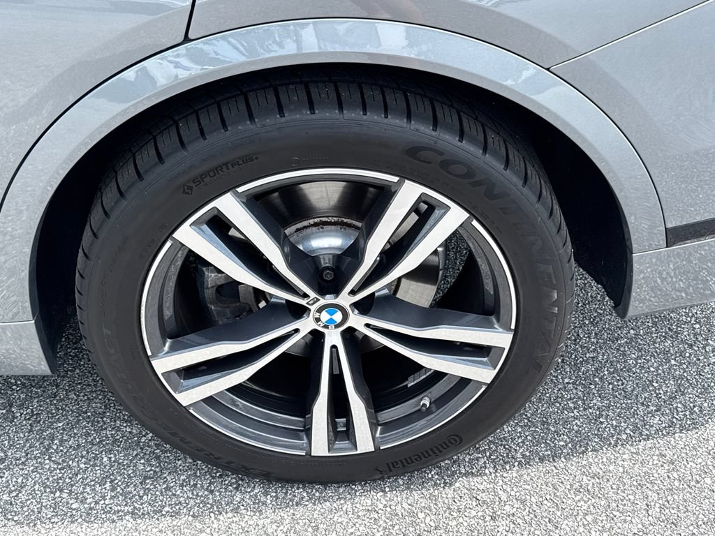 Used 2023 BMW X7 xDrive40i w/ M Sport Package AWD/4WD image 22