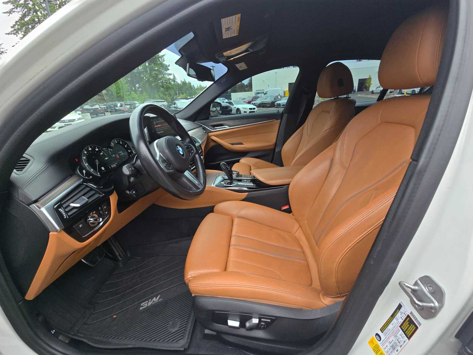 Used 2018 BMW 530i w/ M Sport Package RWD image 21