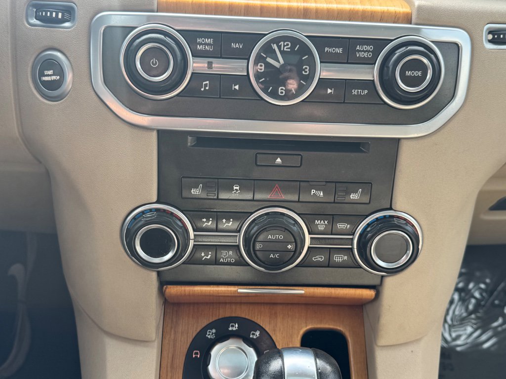 Used 2013 Land Rover LR4 HSE AWD/4WD image 29